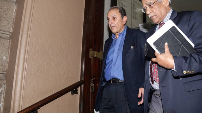 epa05631198 Nusli Wadia (L), an independent director on the board of Tata Motors, leaves after attending a meeting, in Mumbai, India, 14 November 2016. According to reports, Tata Sons wrote to board of Tata Motors to remove Cyrus Mistry and Nusli Wadia as directors. Ratan Tata assumed charge as interim chairman, after the Tata Sons board sacked its chairman, Cyrus Mistry, on 24 October. EPA/DIVYAKANT SOLANKI