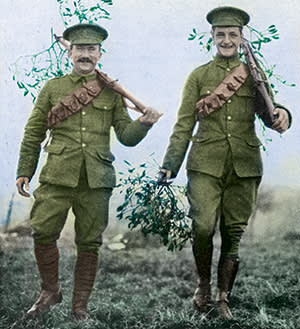 British soldiers carry mistletoe on their rifles in December 1914
