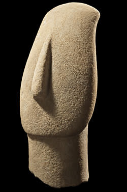 Head of a Cycladic idol (2600-2500BC)