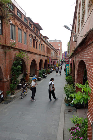 Kincheng street scene