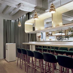 The bar at Le Sergent Recruteur