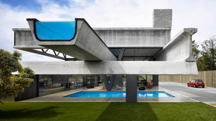 Hemeroscopium House in Madrid, designed by Antón García-Abril using sections of concrete irrigation canal