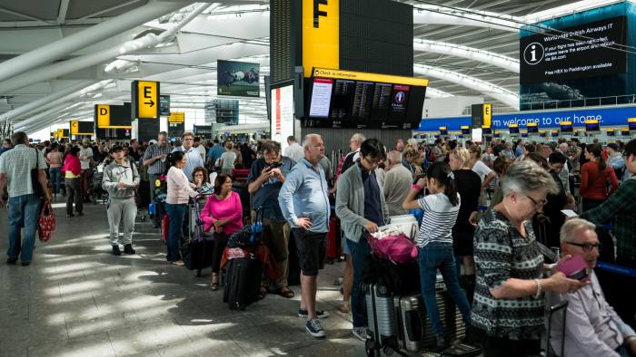The outage left around 75,000 passengers stranded over the bank holiday weekend