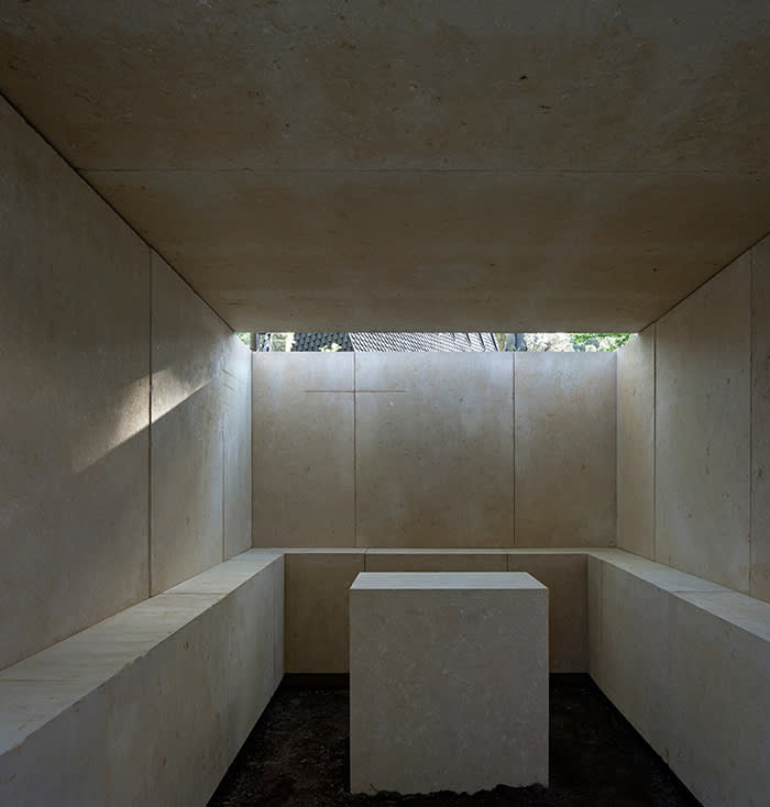 Eduardo Souto de Moura’s minimalist stone chapel