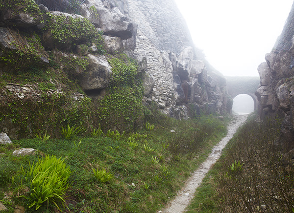 Lano's Arch in Tout Quarry. It is part of the Merchant's railway, which was the first private railway in the country, funded jointly by the stone merchants to carry stone to the bares at Castletown 
