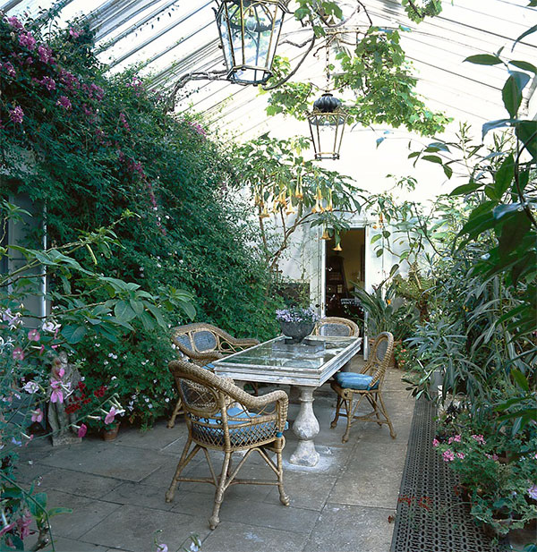 19th-century conservatory at Stud House 
