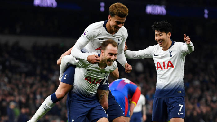 Soccer Football - Premier League - Tottenham Hotspur v Crystal Palace - Tottenham Hotspur Stadium, London, Britain - April 3, 2019  Tottenham's Christian Eriksen celebrates scoring their second goal with Dele Alli and Son Heung-min                     REUTERS/Dylan Martinez  EDITORIAL USE ONLY. No use with unauthorized audio, video, data, fixture lists, club/league logos or "live" services. Online in-match use limited to 75 images, no video emulation. No use in betting, games or single club/league/player publications.  Please contact your account representative for further details.     TPX IMAGES OF THE DAY