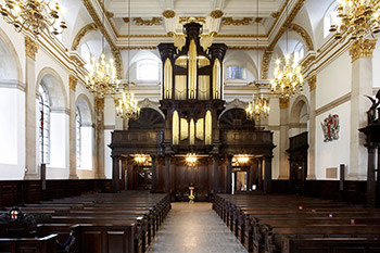 Interior of St Lawrence Jewry