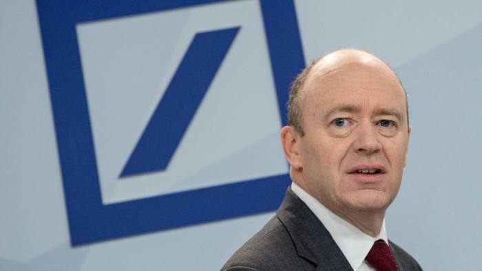 Deutsche Bank loss of 6.7 billion euro ...epa05115121 (FILE) A file photograph showing John Cryan, chief executive of Deutschen Bank, during a press conference in Frankfurt am Main, Germany 29 October 2015. Deutsche Bank in an ad-hoc statement on 20 January 2016 announced that it is expecting a heavy loss of 6.7 billion euro in after-tax earnings for the year 2015. EPA/BORIS ROESSLER Roessler