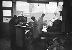 ‘Ideal’ fish and chip shop in London, 1958