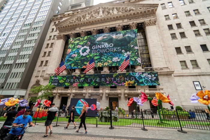 The facade of the New York Stock Exchange is decorated for the initial public offering of Ginkgo Bioworks