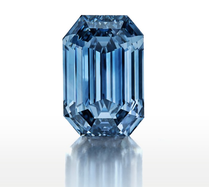 The De Beers Cullinan Blue diamond