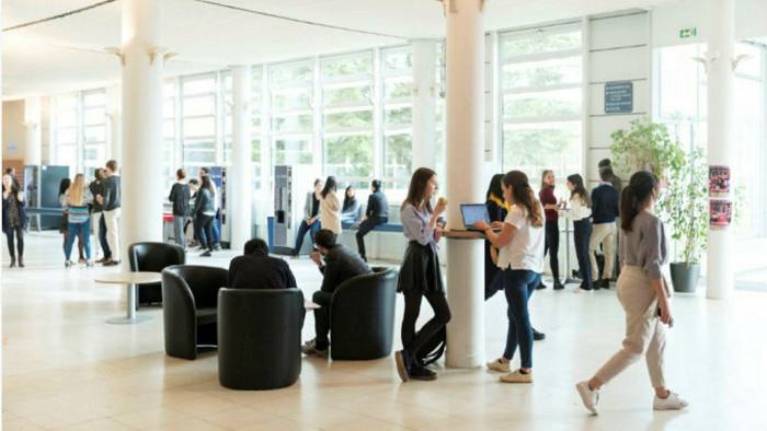 HEC Paris leads our 2021 ranking for pre-experience programmes