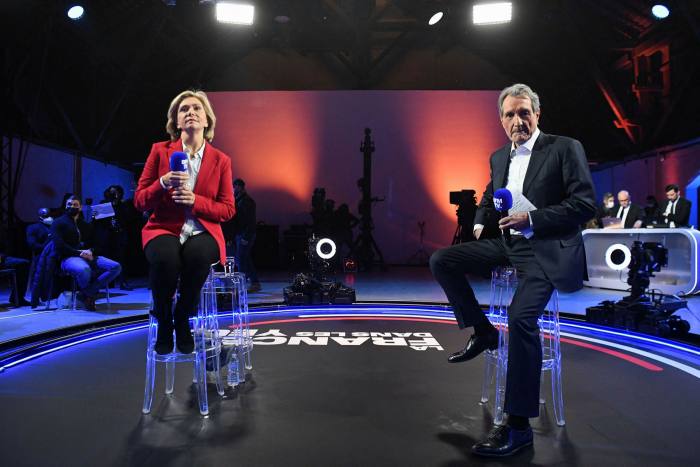 Valerie Pécresse on set before answering questions from TV host and journalist Jean-Jacques Bourdin