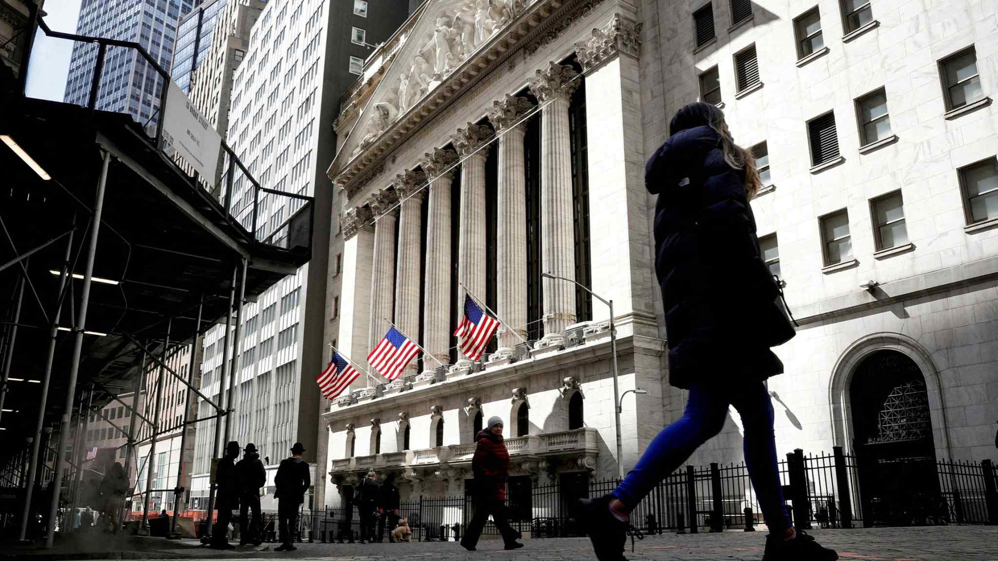 Bearish Morgan Stanley tips 16% drop in S&P 500 earnings in 2023