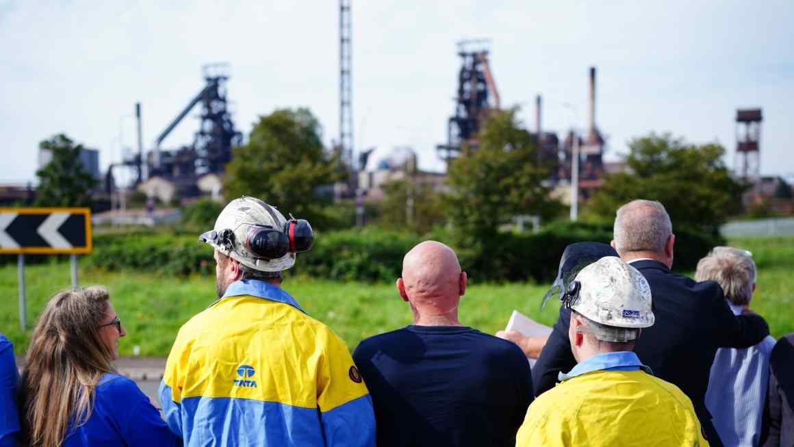 UK agrees £500mn deal to secure Port Talbot steelworks