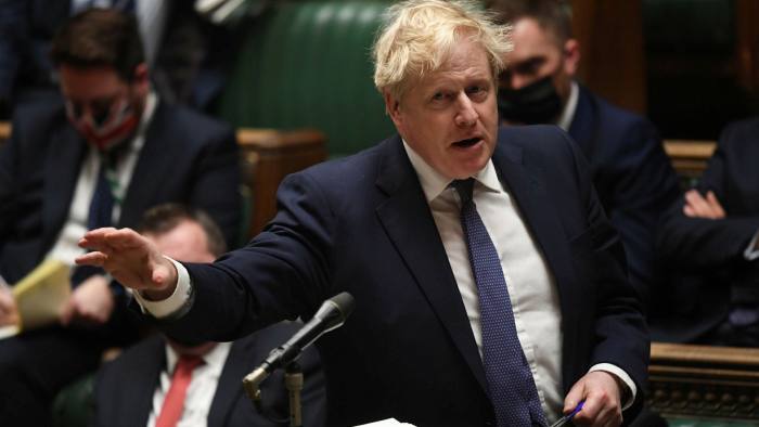 Boris Johnson faces barrage of criticism over Downing Street lockdown  garden party | Financial Times