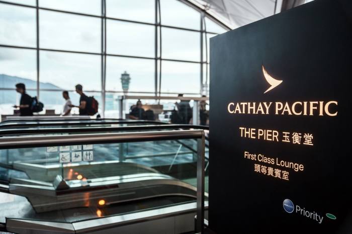 Cathay Pacific lounge in Hong Kong’s airport