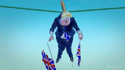 Boris Johnson, İngiltere'deki elektrik üreticilerine yönelik beklenmedik vergi planlarını askıya aldı