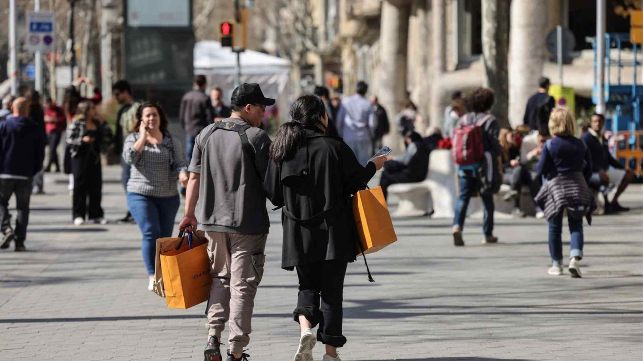 Spanish inflation almost halves to 3.1% in March