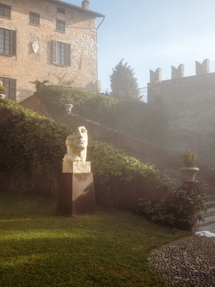 The main entrance to the castle. The bust is by the Polish artist Igor Mitoraj