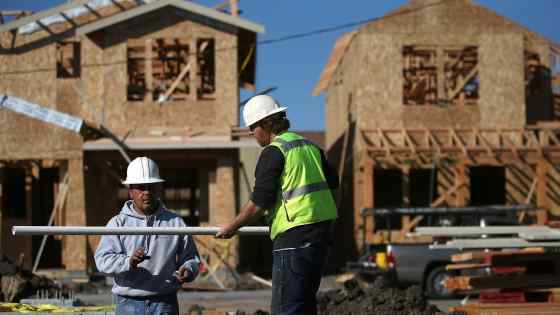 US housing starts fall to 7-month low