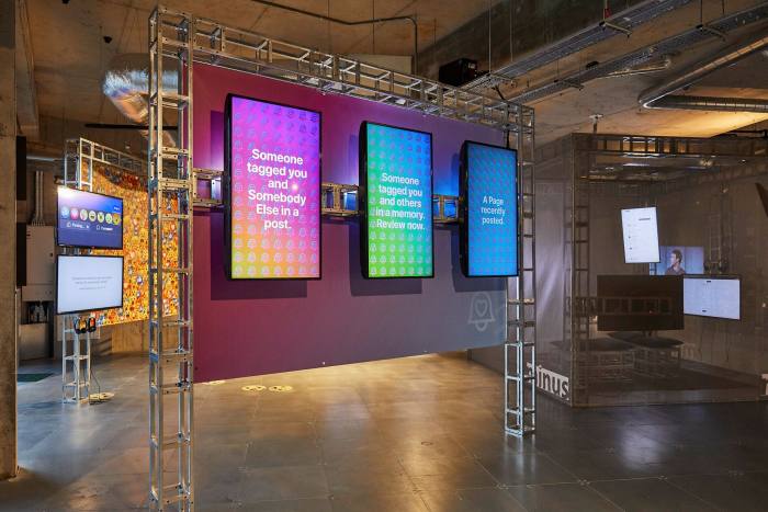 Multiple digital displays with bright color gradations in one gallery