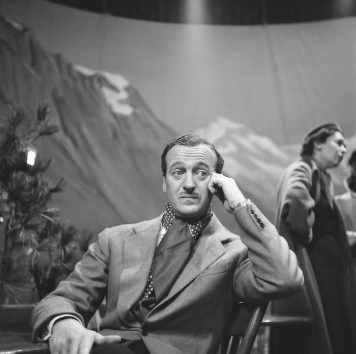 David Niven on the set of The Schlitz Playhouse of Stars, 1951