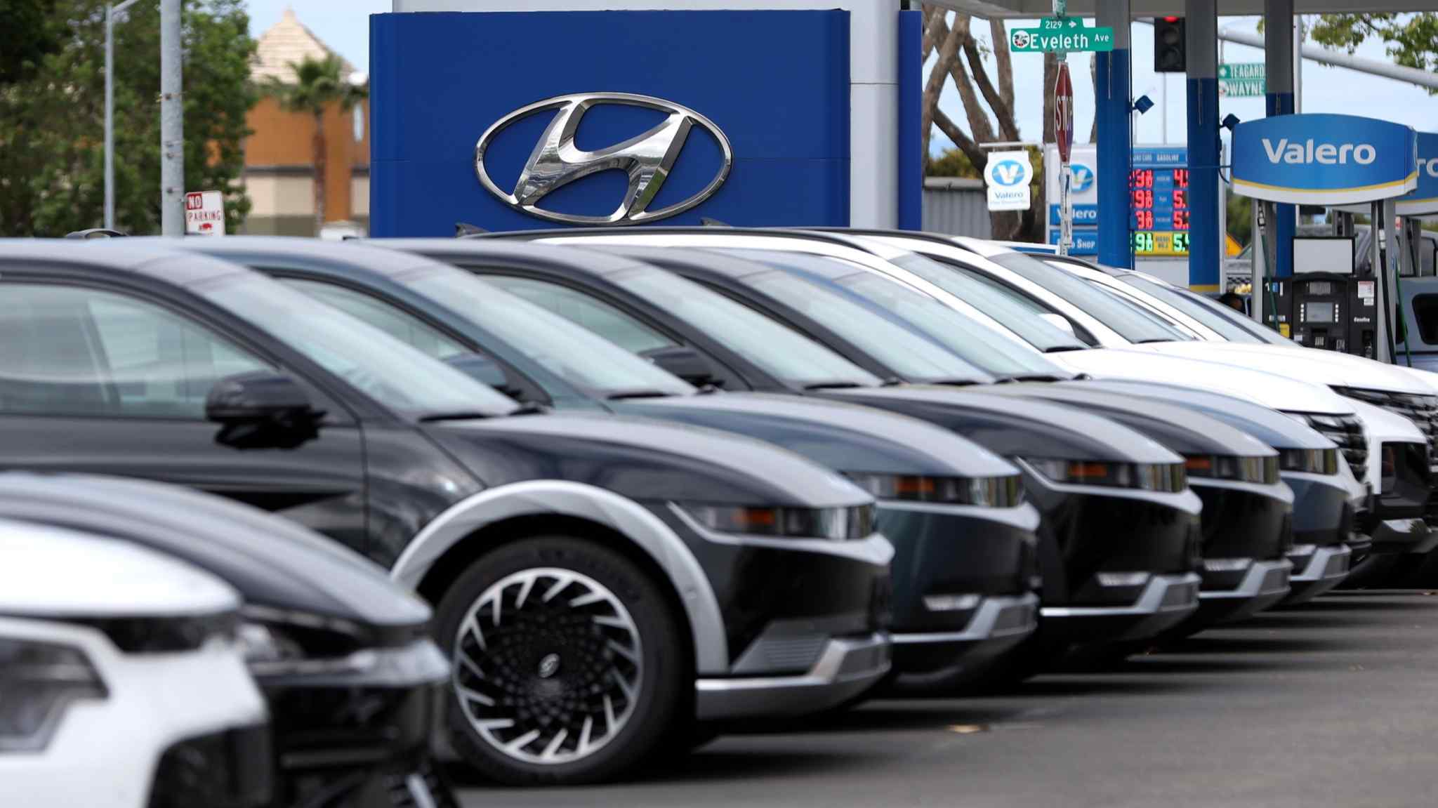 New York sues Hyundai and Kia over ‘explosion’ of car thefts
