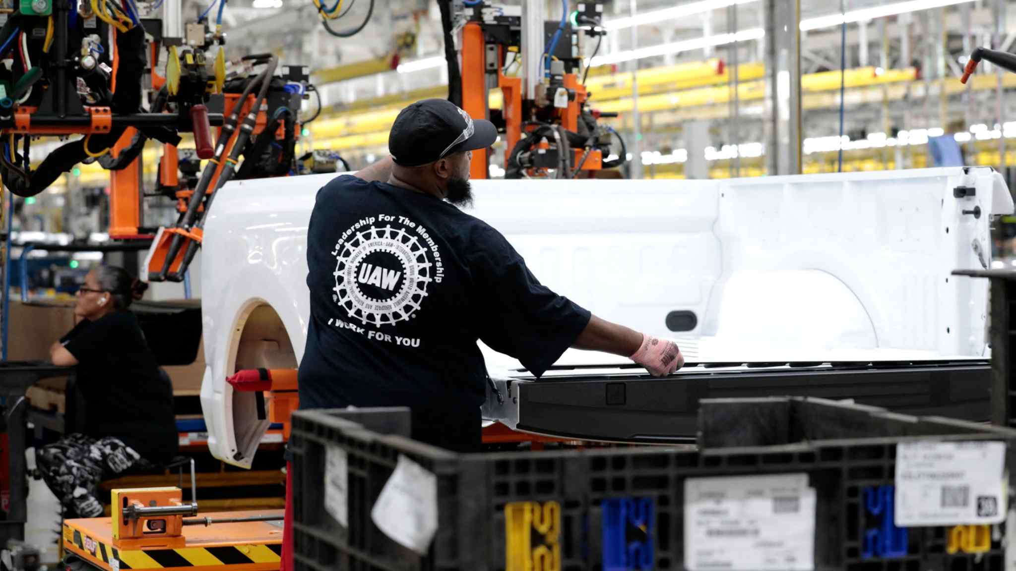 US employment growth cools in September