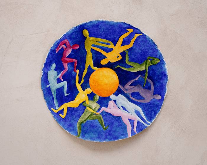 A painting on ceramic of Walk’s company, La Marche Bleue