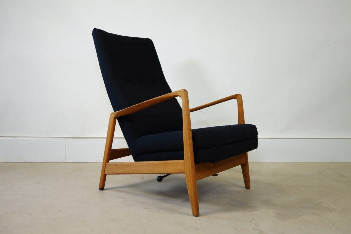 Arnestad Bruk for Cassina vintage recliner lounge chair, POA