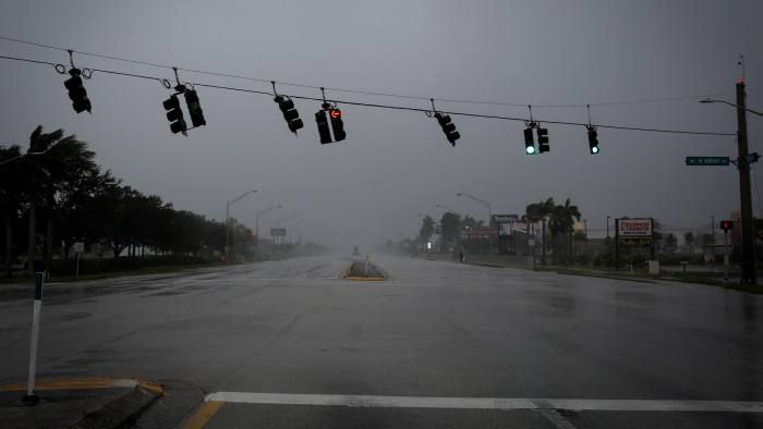 More than 1.8mn without power as Hurricane Ian batters Florida | Financial  Times