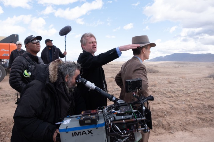 Christopher Nolan reżyseruje sesję filmową  