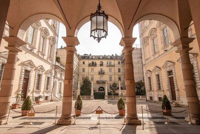 The palazzo courtyard at Circolo dei Lettori, Turin