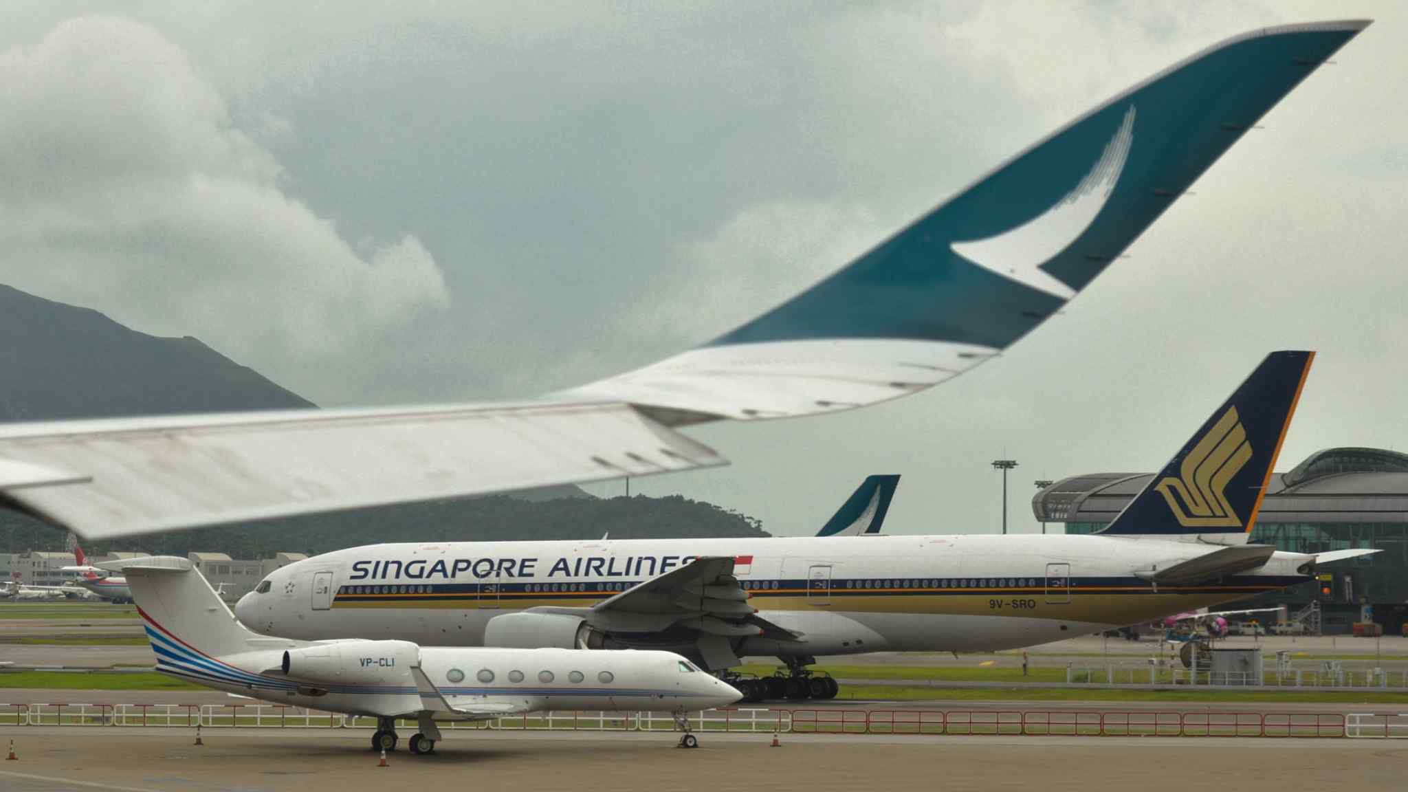 How Singapore Airlines soared while regional rival Cathay Pacific stalled