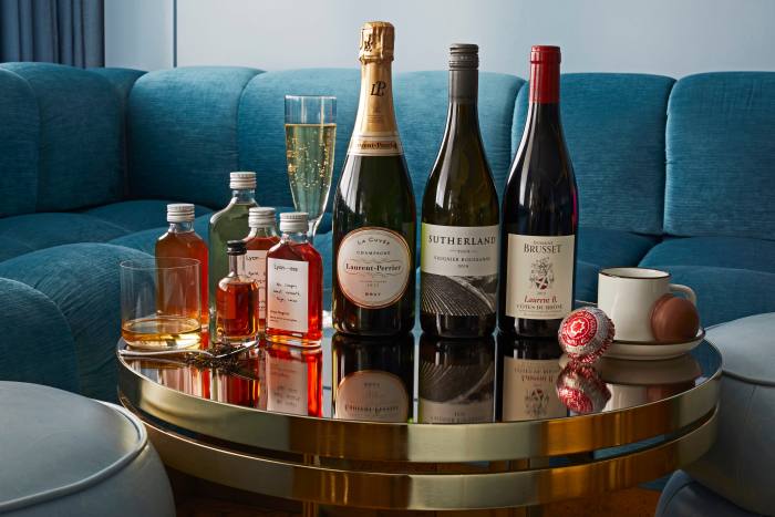 Lyaness’ hamper features festive fizz, wine, cocktails and a Christmas-pudding drink mix