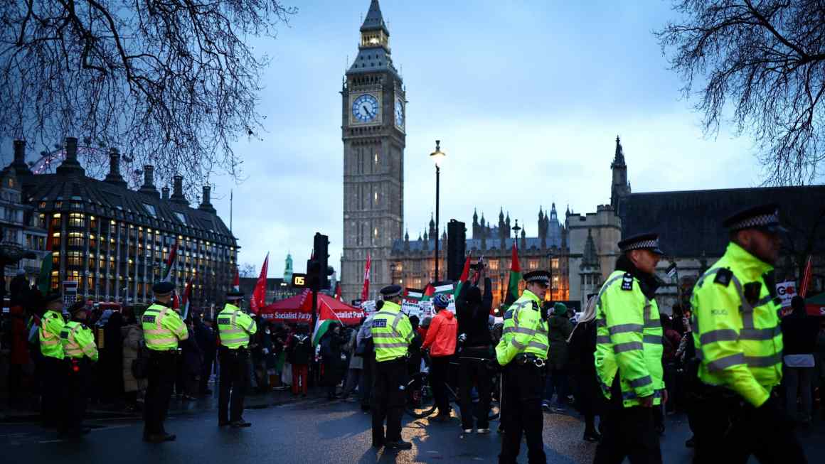 Backing for wider police powers to protect MPs amid fears of political violence