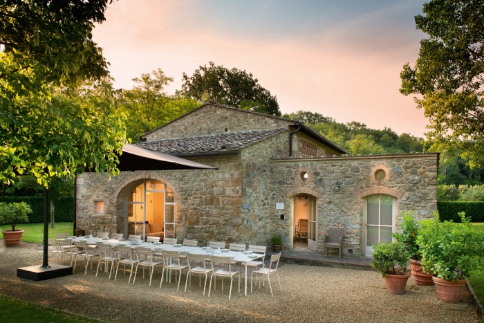 The dining terrace at Villa L’Orto
