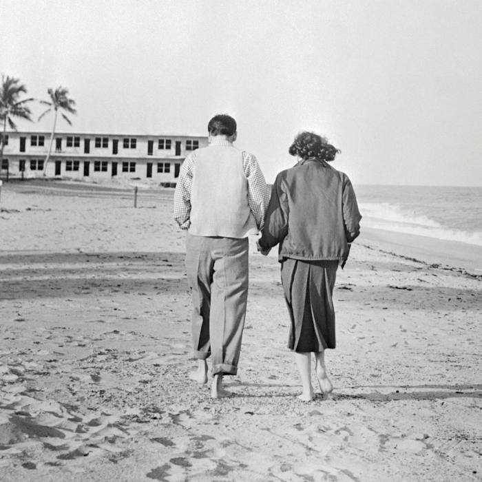 Frank Sinatra — seen here with Ava Gardner on the beach in Miami in 1951 — performed regularly at the Fontainebleau