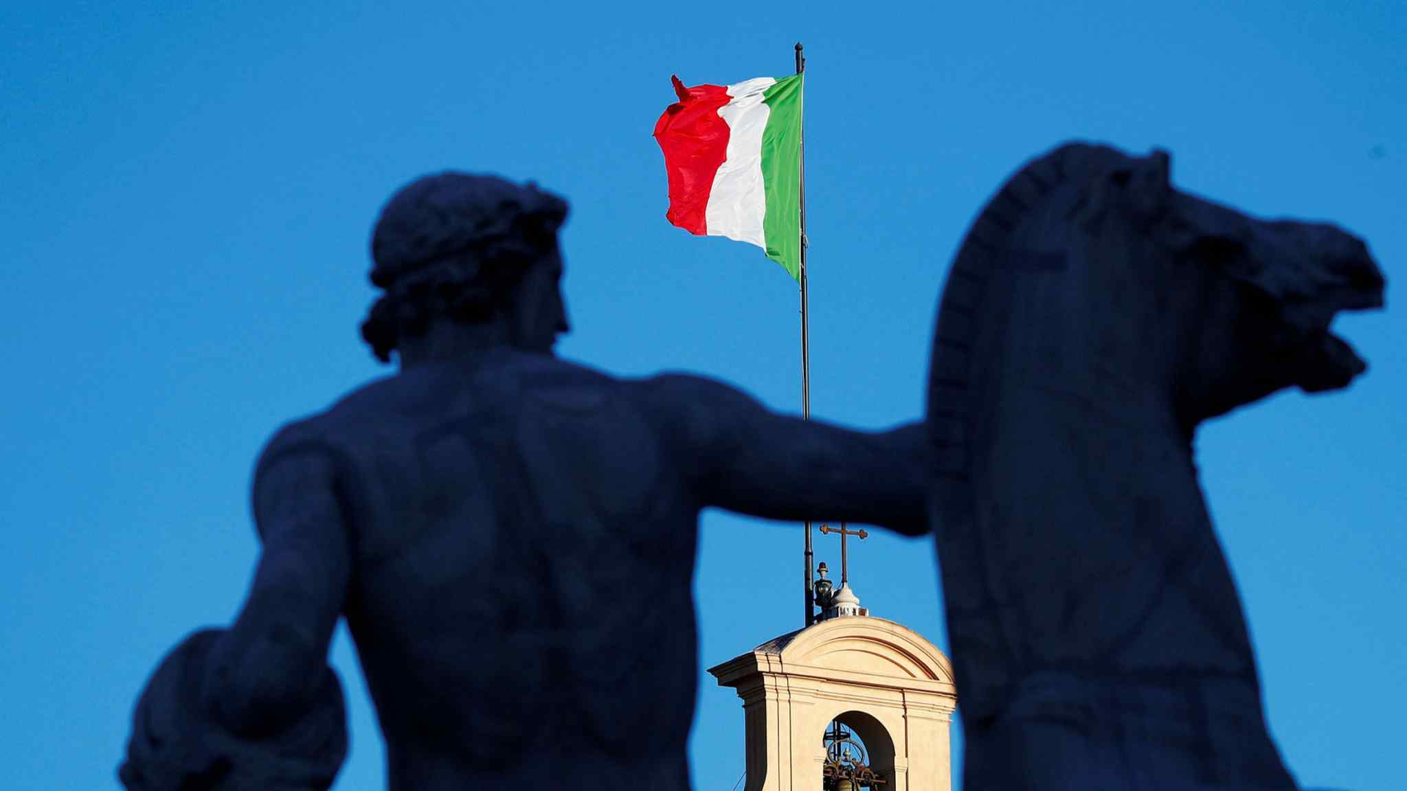 Live: Investors dump Italian government bonds as political turmoil grows