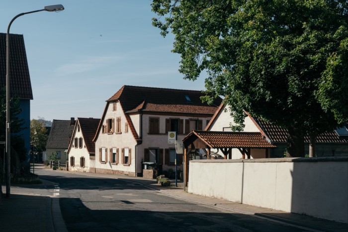 The cost for a house in Donnersbergkreis has increased to €750,000 from €500,00 a couple of years ago, making young families the real victims of the crisis