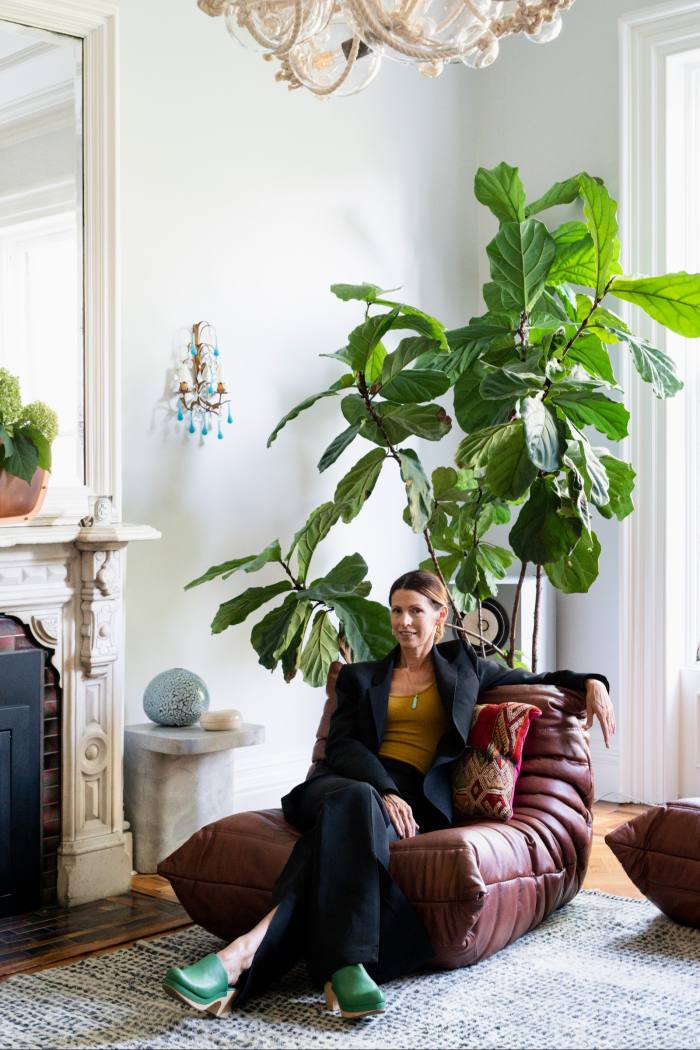 Lindsey Adelman in her Brooklyn home