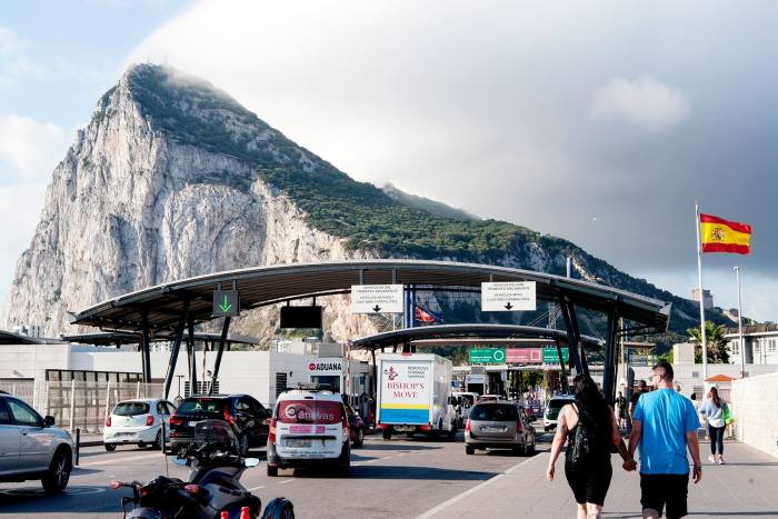 Border between Gibraltar and Spain 