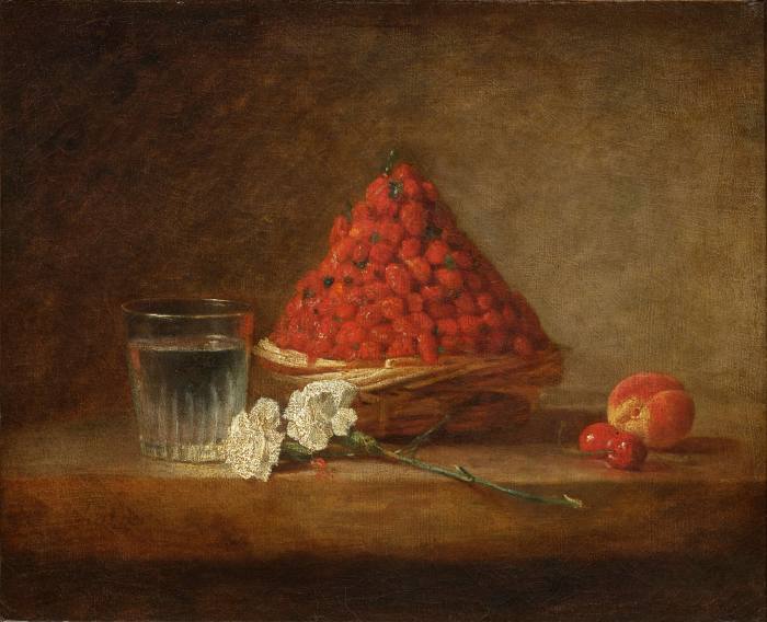 Pintura de un cuenco de fresas;  un melocotón, dos cerezas, un vaso de agua y dos flores de clavel blanco de un solo tallo sobre una mesa de madera