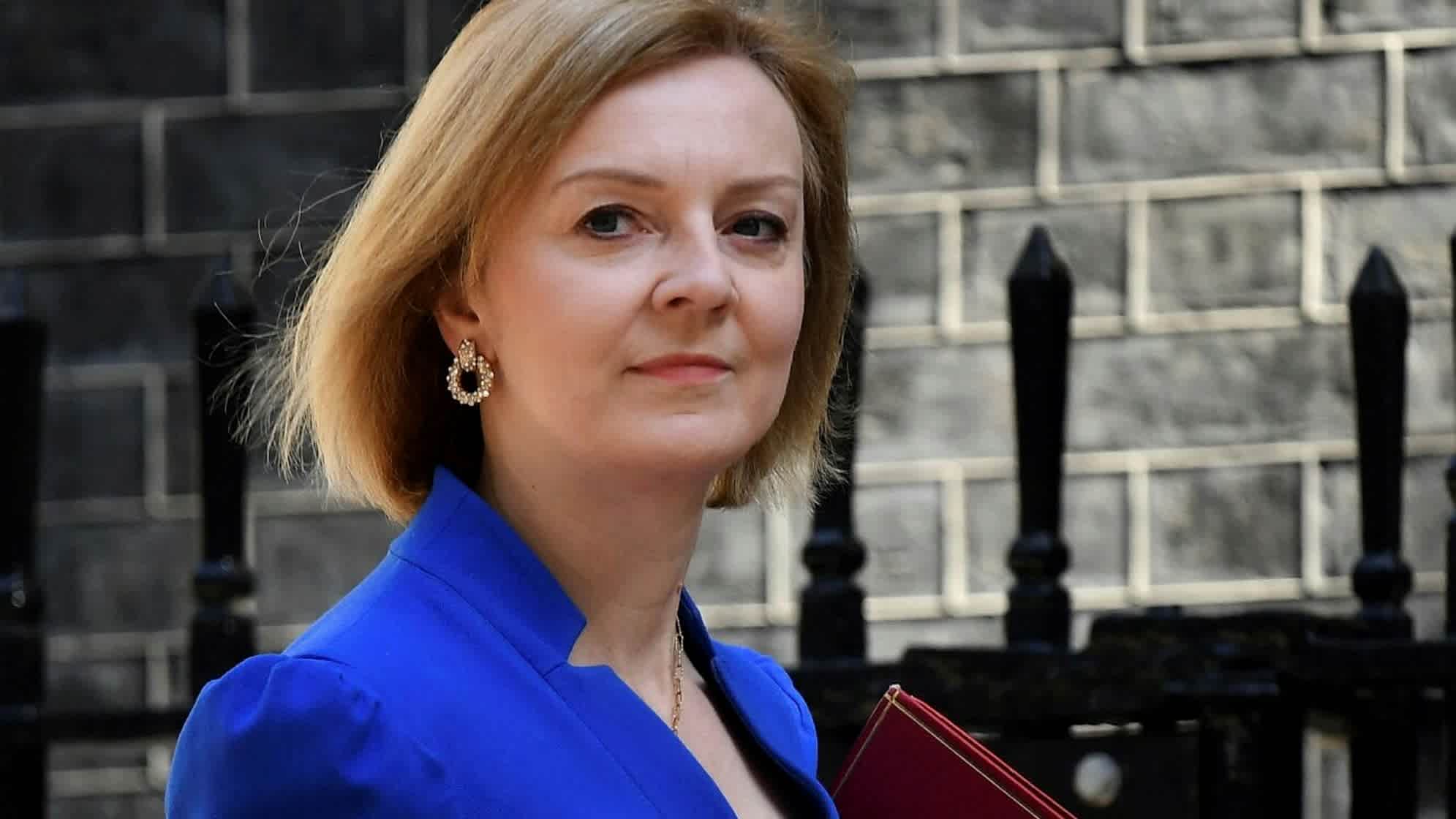 Truss wants to make No 10 ‘economic nerve centre’ if she becomes PM