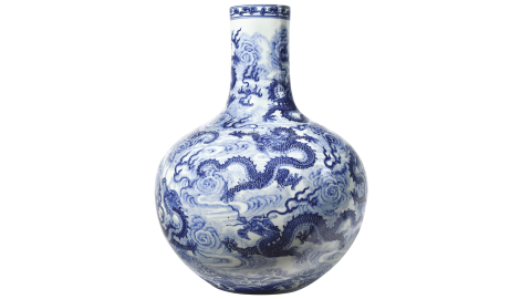 Tianqiuping-style Chinese vase