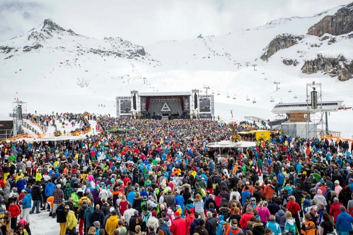 Glücklichere Zeiten: das „Top of the Mountain“-Konzert 2015. Dieser traditionelle Start in die Skisaison in Ischgl fällt seit zwei Jahren aus