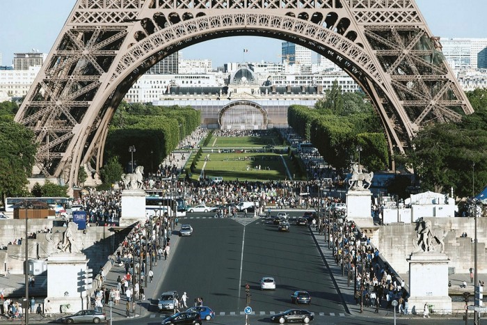 Le Grand Palais Éphémère sera le site de la foire Art Basel Paris plus tard cette année