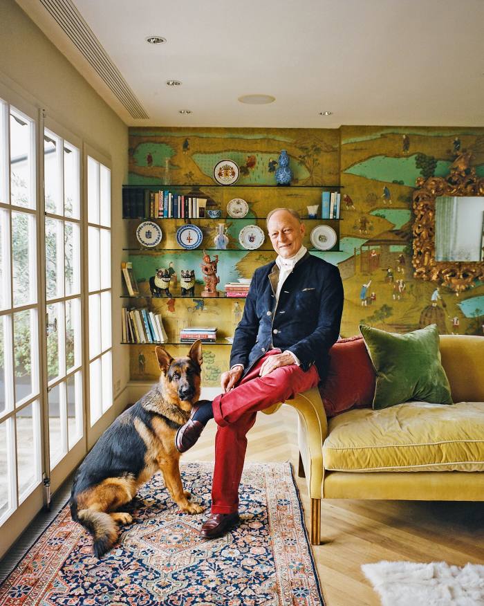 Claud Cecil Gurney, the founder of the wallpaper, fabric and porcelain firm de Gournay, keeps his shelving totally transparent – all the better to admire the visual masterpiece that lines his walls. When your wallspace is illustrated by ancient scenes of agricultural labour, and your books are fighting for space besides priceless porcelain plates, printed matter has no chance to steal the scene
